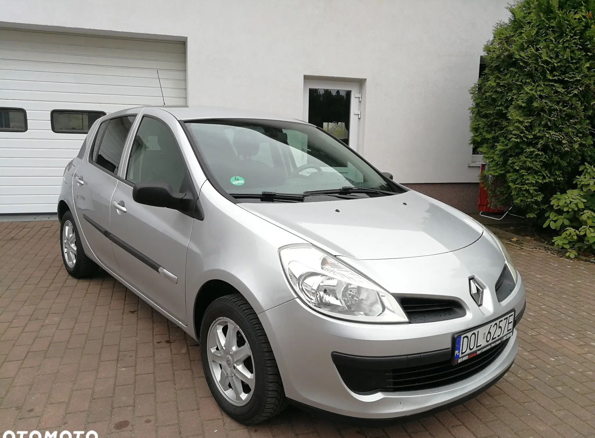 Renault Clio cena 10900 przebieg: 168000, rok produkcji 2007 z Oleśnica małe 92